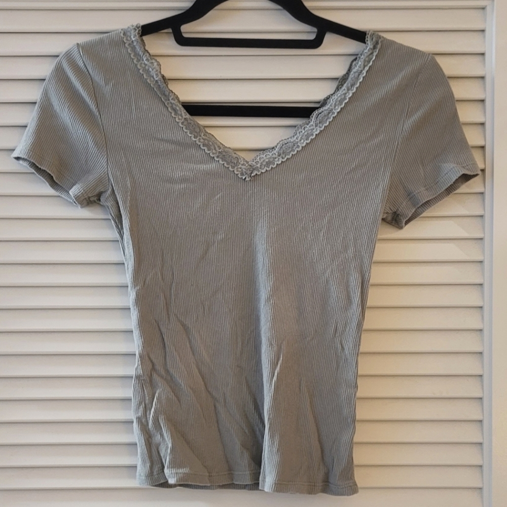 Active USA- Seafoam Green Ribbed Short-Sleeve V-Neck Top With Lace